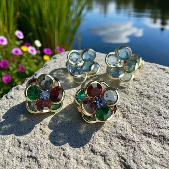 Vintage Jewelry - 2/$85 Vintage Gold-toned colorful 3D crystal flowers clip on earrings bundle